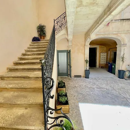 Villard Monument Historique Gard Tourisme Apartment