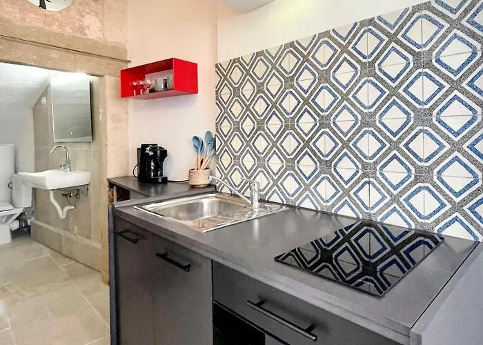 Villard Monument Historique Gard Tourisme Daire